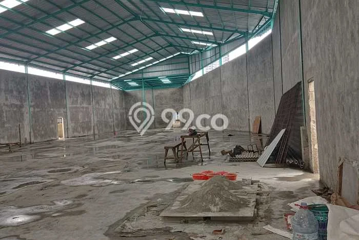 FOR RENT! Gudang di Rawa Buaya Cocok untuk Bisnis 1400m2 FOR RENT! Gudang di Rawa Buaya Cocok untuk Bisnis 1400m2