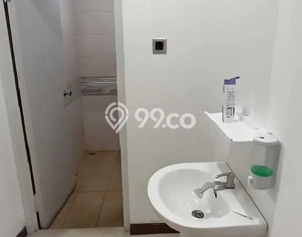 Rumah Luas Asri 4 KT Siap Pakai di Manyaran Semarang Rumah Luas Asri 4 KT Siap Pakai di Manyaran Semarang