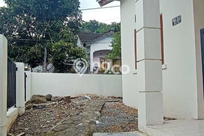 Rumah Budget Favorit Dijual Area Banyumanik LT 120m2 Rumah Budget Favorit Dijual Area Banyumanik LT 120m2