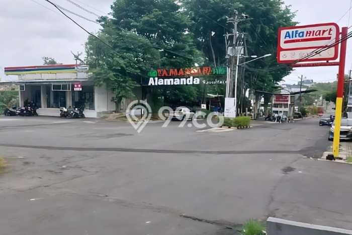 Unit Ruko Dijual di Tembalang Semarang Luas Bangunan 130m2 Unit Ruko Dijual di Tembalang Semarang Luas Bangunan 130m2