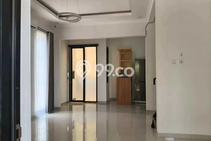 Jual Rumah Favorit Siap Huni LB 115m2 di Banyumanik, Semarang Jual Rumah Favorit Siap Huni LB 115m2 di Banyumanik, Semarang