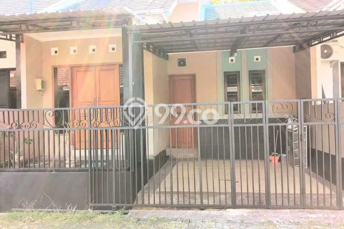 Dijual Rumah Minimalis Bagus Punya 2 KT di Banyumanik Semarang SHM Dijual Rumah Minimalis Bagus Punya 2 KT di Banyumanik Semarang SHM