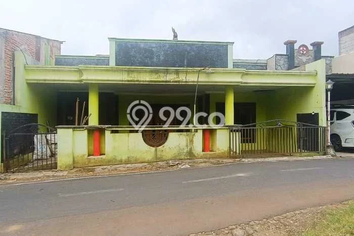 Rumah Cantik Siap Pakai Di Banyumanik Luas 171m2 Lokasi Strategis Rumah Cantik Siap Pakai Di Banyumanik Luas 171m2 Lokasi Strategis