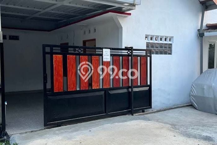 Rumah Sederhana Dijual Lokasi Banyumanik 3 Kamar dengan LT 72m2 Rumah Sederhana Dijual Lokasi Banyumanik 3 Kamar dengan LT 72m2