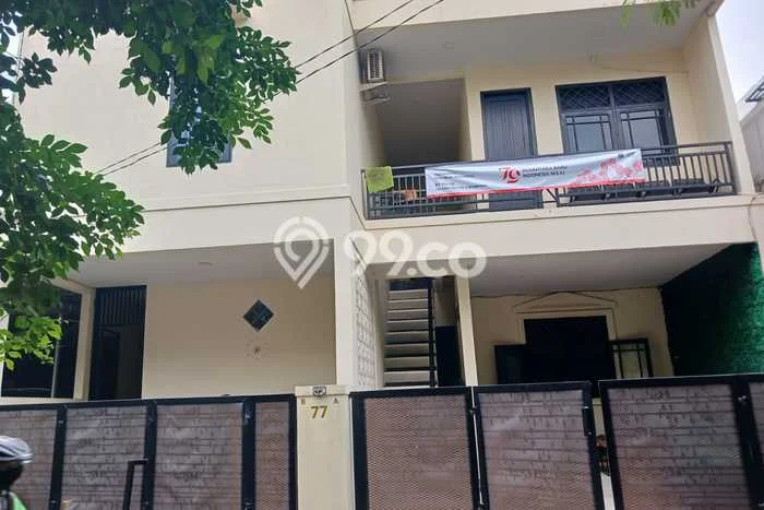 Tersedia Rumah Kost di Kemang, Jakarta Selatan 14 Kamar Tersedia Rumah Kost di Kemang, Jakarta Selatan 14 Kamar
