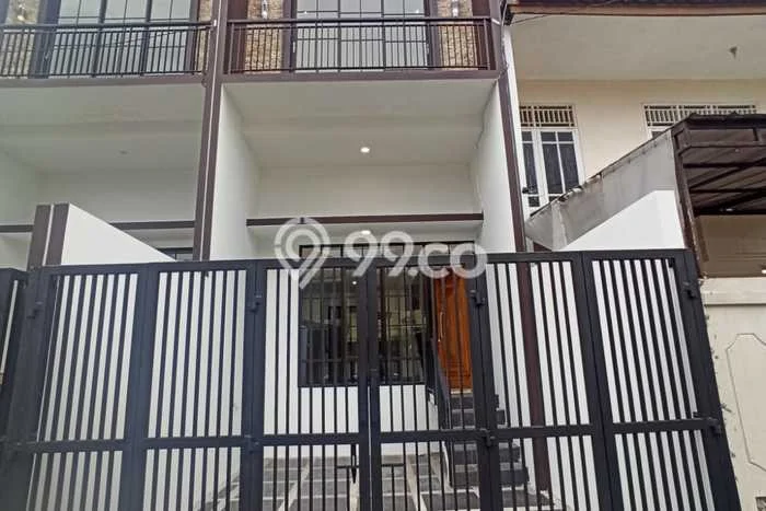 For Sale Hunian Rumah Nyaman 3 KT di Rawamangun, Jakarta Timur For Sale Hunian Rumah Nyaman 3 KT di Rawamangun, Jakarta Timur