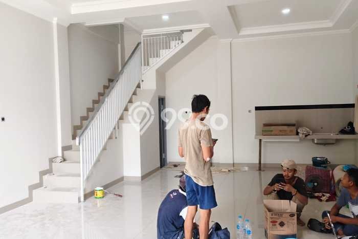 Ruko Bagus Dijual di Poris Tangerang Strategis Cocok untuk Kembangkan Bisnis Ruko Bagus Dijual di Poris Tangerang Strategis Cocok untuk Kembangkan Bisnis