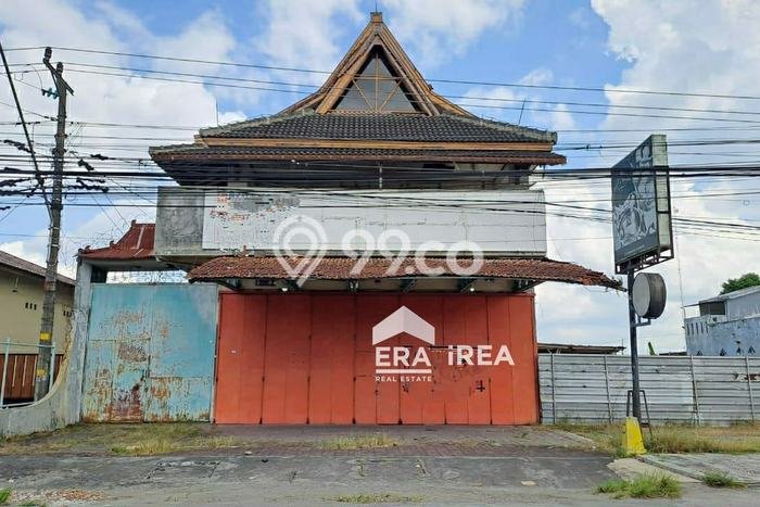 Komersial Disewakan di , Luas 350m2m², Kawasan Premium, Siap Operasi Komersial Disewakan di , Luas 350m2m², Kawasan Premium, Siap Operasi