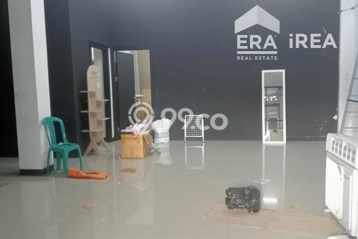 For Rent Komersial Strategis di , Luas 100m2m², Pusat Bisnis For Rent Komersial Strategis di , Luas 100m2m², Pusat Bisnis