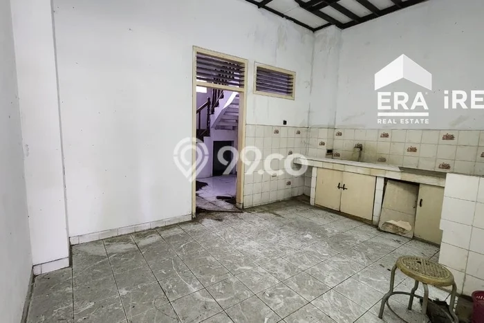 Lokasi Strategis! Dijual Ruko Bisnis di Klaten Tengah, Klaten Kondisi Baik Lokasi Strategis! Dijual Ruko Bisnis di Klaten Tengah, Klaten Kondisi Baik