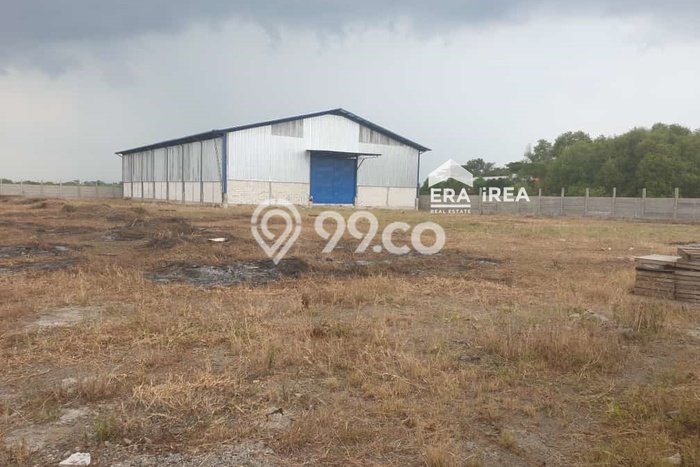 Gudang Dijual di Kendal LT 4500m2 & LB 1050m2 Lokasi Terbaik! Gudang Dijual di Kendal LT 4500m2 & LB 1050m2 Lokasi Terbaik!