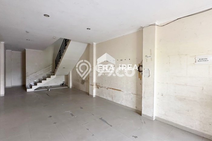 Lokasi Strategis! Dijual Ruko Bisnis di Kartasura, Sukoharjo Kondisi Bagus Lokasi Strategis! Dijual Ruko Bisnis di Kartasura, Sukoharjo Kondisi Bagus