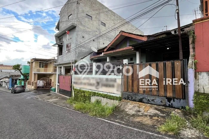 Kavling Tanah di Jebres Dijual Luas 132m2 Legalitas SHM Kavling Tanah di Jebres Dijual Luas 132m2 Legalitas SHM