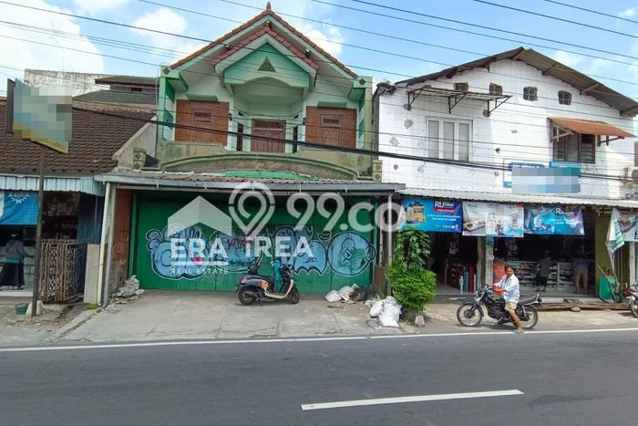 Ruko For Rent Kawasan , Luas 250m2m², Lokasi Premium, Ready Operasi Ruko For Rent Kawasan , Luas 250m2m², Lokasi Premium, Ready Operasi