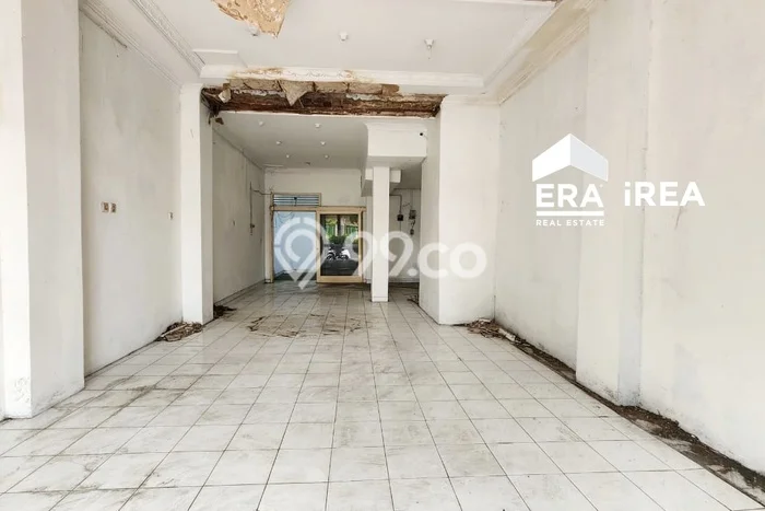 Lokasi Strategis! Dijual Ruko Bisnis di Klaten Tengah, Klaten Kondisi Baik Lokasi Strategis! Dijual Ruko Bisnis di Klaten Tengah, Klaten Kondisi Baik