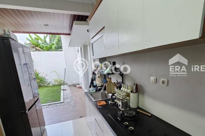 Hunian Cantik Modern Lb 140m2 di Mlati, Sleman Hunian Cantik Modern Lb 140m2 di Mlati, Sleman