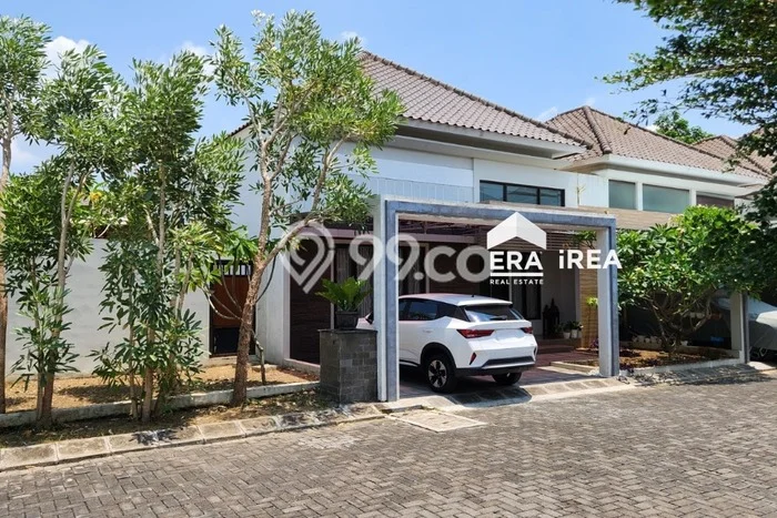 Rumah Eksklusif Siap Huni LT 340m2 di Kartasura, Sukoharjo Rumah Eksklusif Siap Huni LT 340m2 di Kartasura, Sukoharjo