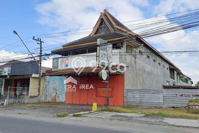 Komersial Disewakan di , Luas 350m2m², Kawasan Premium, Siap Operasi Komersial Disewakan di , Luas 350m2m², Kawasan Premium, Siap Operasi