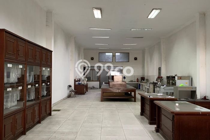 Lokasi Strategis! Dijual Pabrik Bisnis di Batujajar, Bandung Barat Kondisi Baik Lokasi Strategis! Dijual Pabrik Bisnis di Batujajar, Bandung Barat Kondisi Baik