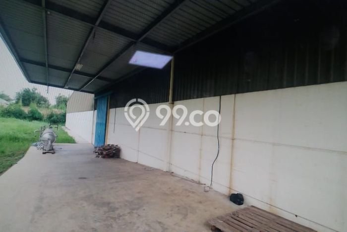 Lokasi Strategis! Dijual Pabrik Bisnis di Batujajar, Bandung Barat Kondisi Baik Lokasi Strategis! Dijual Pabrik Bisnis di Batujajar, Bandung Barat Kondisi Baik