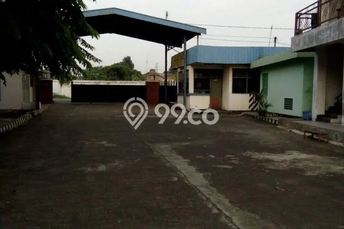 Unit Pabrik Dijual di Klari Karawang Luas Tanah 30000m2, Luas Bangunan 15000m2 Unit Pabrik Dijual di Klari Karawang Luas Tanah 30000m2, Luas Bangunan 15000m2