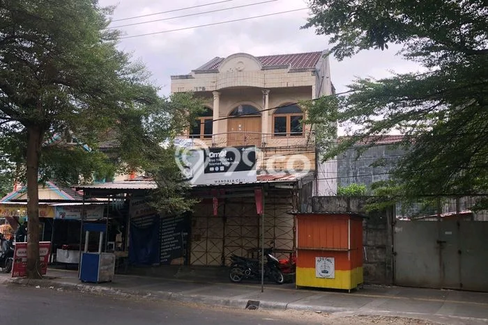 Ruko paling strategis disewakan di Rappocini Makassar Ruko paling strategis disewakan di Rappocini Makassar