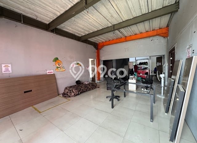 AREA PROSPEKTIF! Gudang Kawasan Koja, Luas 1400m², Pusat Bisnis AREA PROSPEKTIF! Gudang Kawasan Koja, Luas 1400m², Pusat Bisnis