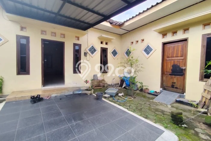 Jual Rumah Modern 4 KT di Maguwoharjo, Yogyakarta Jual Rumah Modern 4 KT di Maguwoharjo, Yogyakarta