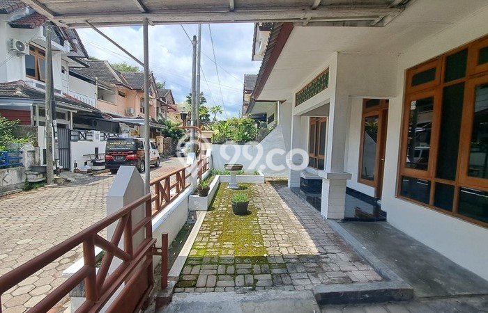 Rumah Modern Minimalis 5 Kamar Bisa Langsung Pindah di Kasihan Rumah Modern Minimalis 5 Kamar Bisa Langsung Pindah di Kasihan