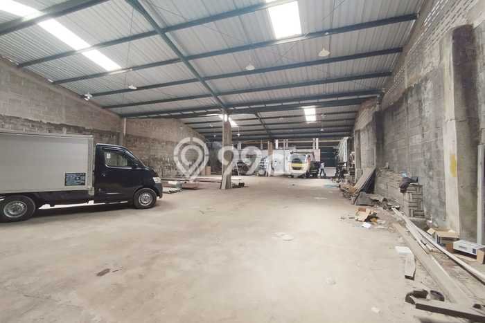 Gudang Bagus LT 2464m2 LB 2464m2 Dijual di Mlati Sleman Gudang Bagus LT 2464m2 LB 2464m2 Dijual di Mlati Sleman