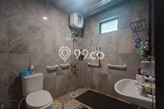 Siap Huni Rumah Mewah 4 Kamar di Kasihan Dekat ke Mana Saja Siap Huni Rumah Mewah 4 Kamar di Kasihan Dekat ke Mana Saja