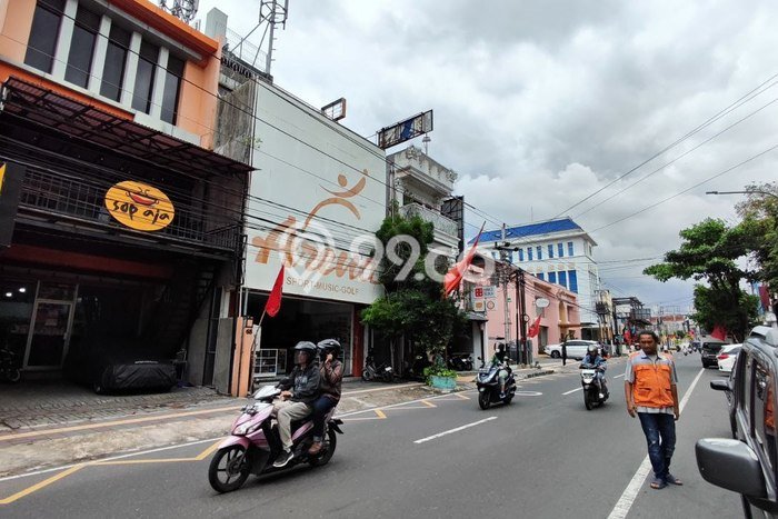 Ruko 3 Lantai Di Kawasan Bisnis Hijab Dan Dekat Kampus Ugm Ruko 3 Lantai Di Kawasan Bisnis Hijab Dan Dekat Kampus Ugm