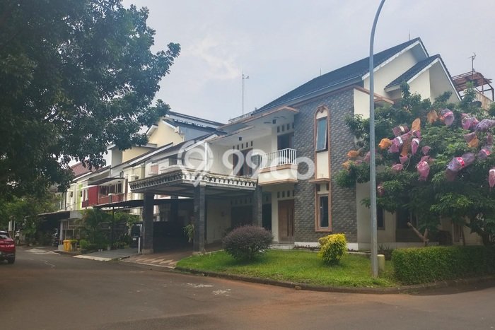 Rumah Luxury Modern Siap Huni di Grand Wisata Bekasi Rumah Luxury Modern Siap Huni di Grand Wisata Bekasi