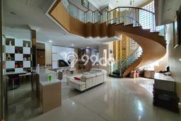 Hunian Mewah Siap Huni LT 377m2 di Kelapa Gading, Jakarta Utara Hunian Mewah Siap Huni LT 377m2 di Kelapa Gading, Jakarta Utara