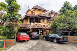 Jual Rumah Luas Megah Dengan View Eksklusif di Cirendeu, Jakarta Selatan Jual Rumah Luas Megah Dengan View Eksklusif di Cirendeu, Jakarta Selatan