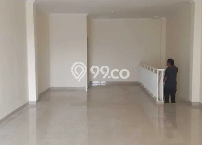 Ruko Dijual di Jakarta Selatan LT 68m2 & LB 200m2 Lokasi Terbaik! Ruko Dijual di Jakarta Selatan LT 68m2 & LB 200m2 Lokasi Terbaik!