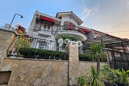 Hunian Elit LB 350m2 Siap Huni Desain Elegan di Cinere, Jakarta Selatan Hunian Elit LB 350m2 Siap Huni Desain Elegan di Cinere, Jakarta Selatan