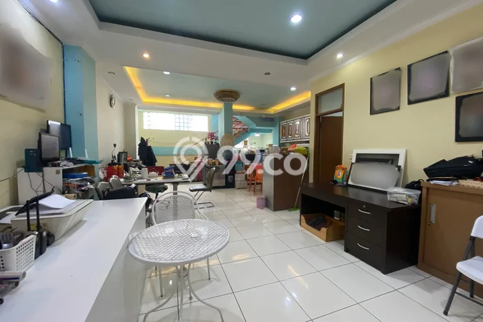 Rumah Luxury Modern Tanpa Renovasi di Mekar Wangi Bandung Rumah Luxury Modern Tanpa Renovasi di Mekar Wangi Bandung