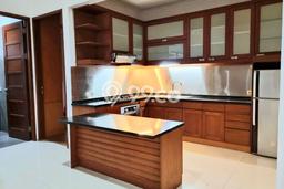 Rumah Mewah LB 260m2 Siap Huni Desain Elegan di Sektor 9-Bintaro, Tangerang Selatan Rumah Mewah LB 260m2 Siap Huni Desain Elegan di Sektor 9-Bintaro, Tangerang Selatan