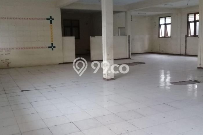 Gudang Dijual Lokasi Stratagis di Sambikerep Surabaya Cocok untuk Investasi Gudang Dijual Lokasi Stratagis di Sambikerep Surabaya Cocok untuk Investasi