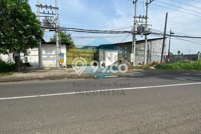 Unit Gudang Dijual di Mojoagung Jombang Luas Tanah 5375m2, Luas Bangunan 2000m2 Unit Gudang Dijual di Mojoagung Jombang Luas Tanah 5375m2, Luas Bangunan 2000m2