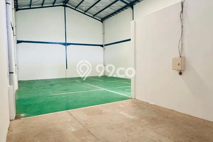 Disewakan Gudang di Kawasan Ramai Sidoarjo Luas 180m2 Disewakan Gudang di Kawasan Ramai Sidoarjo Luas 180m2