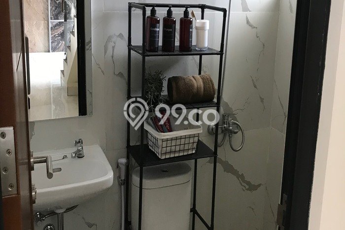 Hot Offer Hunian Premium Ideal dan Luas di Kebon Jeruk, Jakarta Barat Hot Offer Hunian Premium Ideal dan Luas di Kebon Jeruk, Jakarta Barat