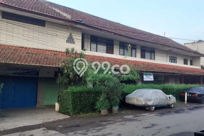 Rumah Mewah LB 430m2 Siap Pakai Desain Elegan di Bandung Barat, Bandung Rumah Mewah LB 430m2 Siap Pakai Desain Elegan di Bandung Barat, Bandung