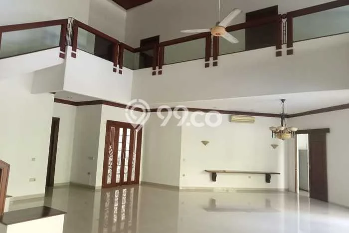 Disewakan Rumah Murah di Terogong Jakarta Selatan dengan 4 Kamar Tidur Disewakan Rumah Murah di Terogong Jakarta Selatan dengan 4 Kamar Tidur