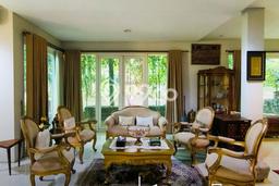 Rumah Luxury Modern Siap Huni di Bintaro Tangerang Selatan Rumah Luxury Modern Siap Huni di Bintaro Tangerang Selatan