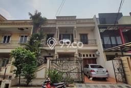 Ready to Use! Luxury House LT 200m2 Desain Modern di Kalideres Ready to Use! Luxury House LT 200m2 Desain Modern di Kalideres