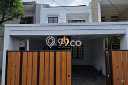 Rumah Minimalis 4 KT di Pondok Kelapa Jakarta Timur Semi Furnished Rumah Minimalis 4 KT di Pondok Kelapa Jakarta Timur Semi Furnished