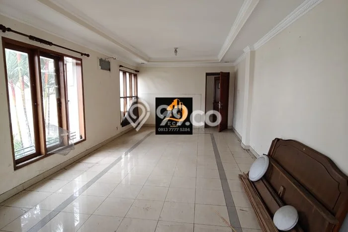 Untuk Dijual Tanah di Jakarta Timur, Luas 240m2 SHM Untuk Dijual Tanah di Jakarta Timur, Luas 240m2 SHM