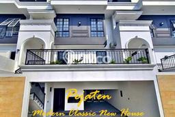 Jual Rumah Mewah Elegan Dengan View Cantik di Pejaten, Jakarta Selatan Jual Rumah Mewah Elegan Dengan View Cantik di Pejaten, Jakarta Selatan